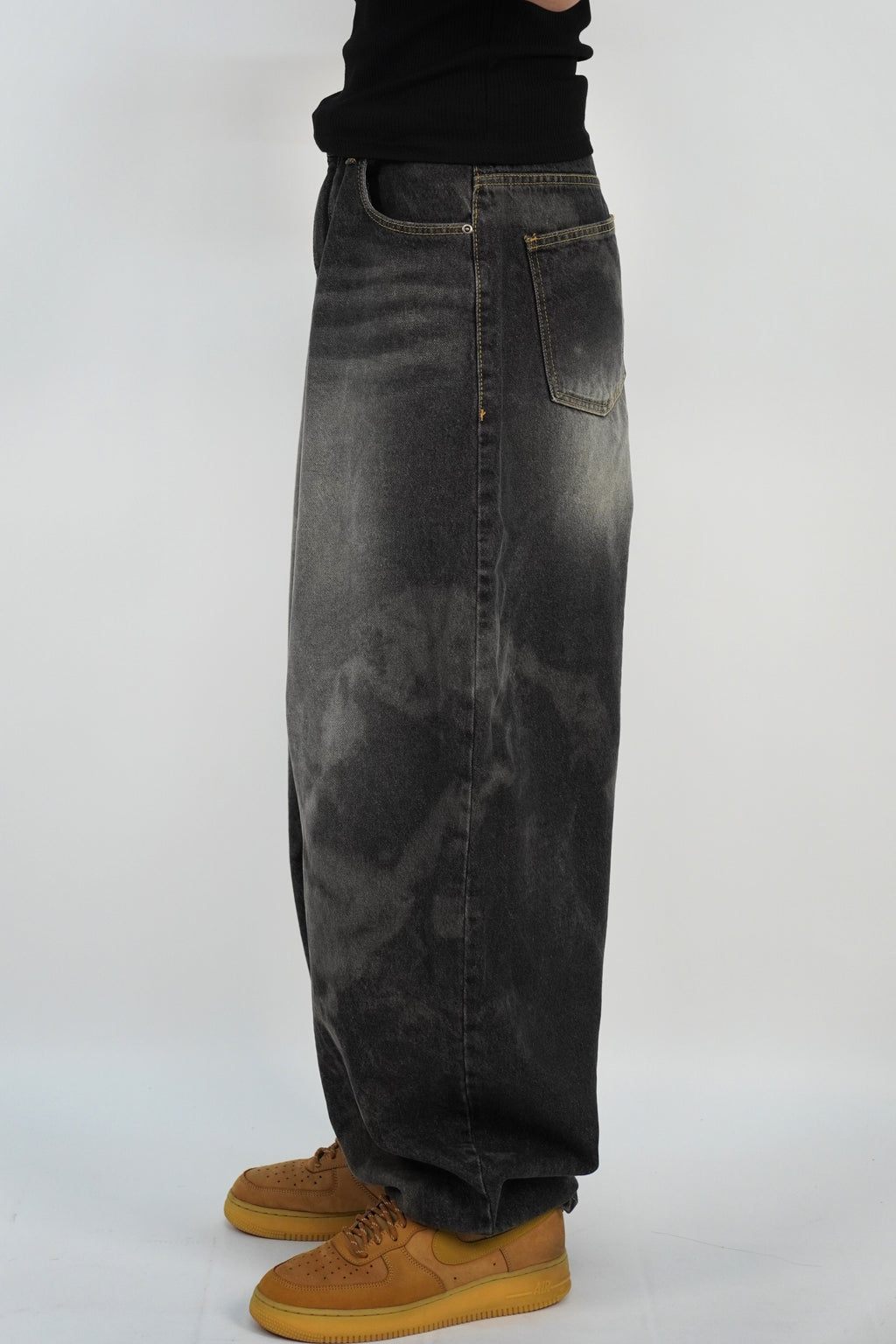 水洗氣球牛仔褲