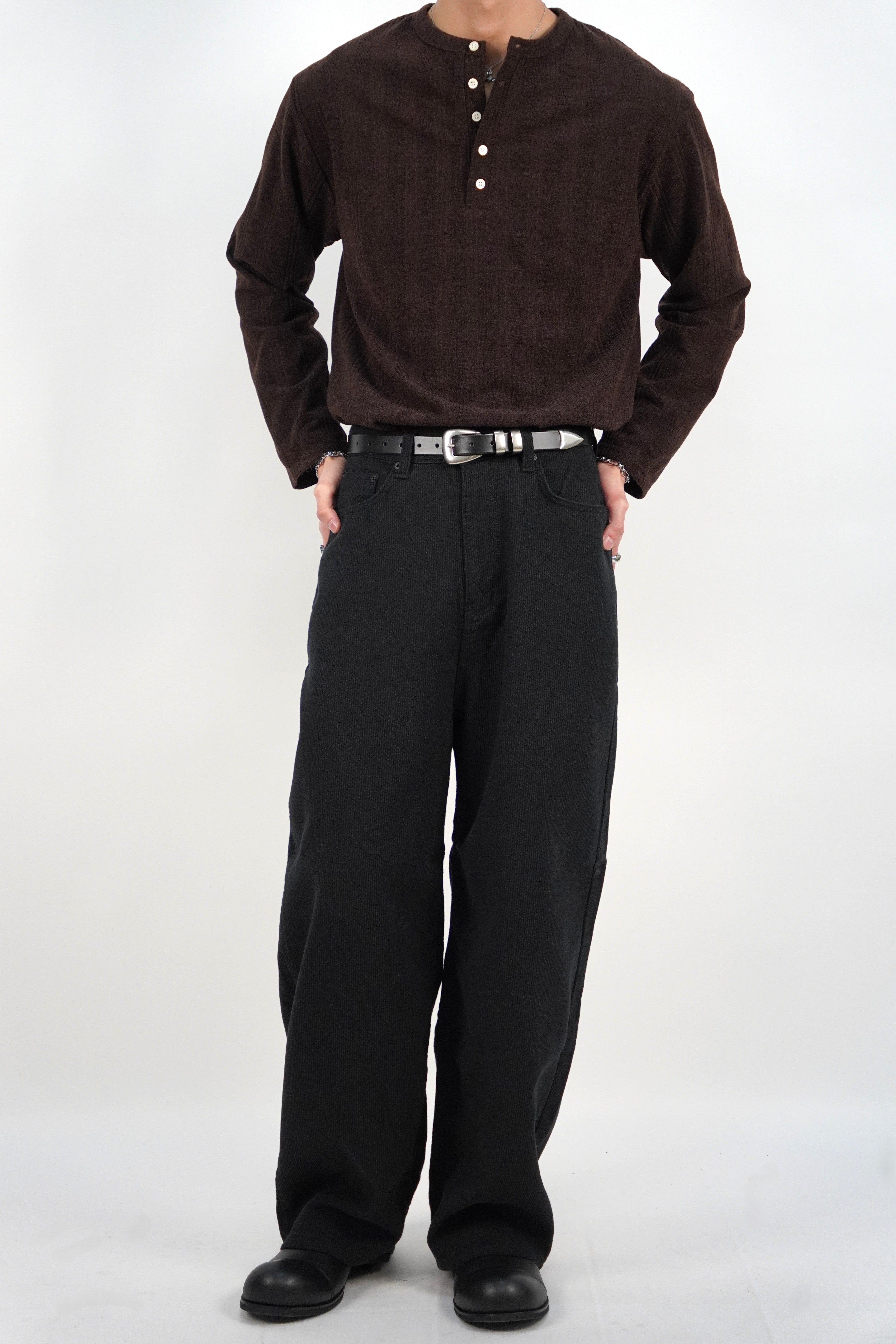 薄款亨利領針織衫