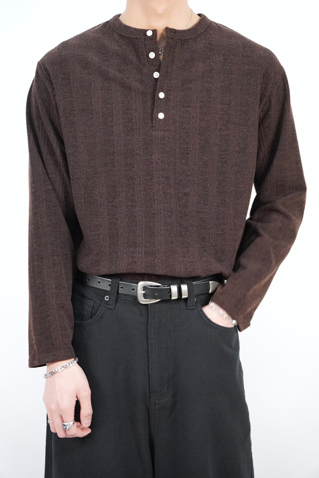 薄款亨利領針織衫