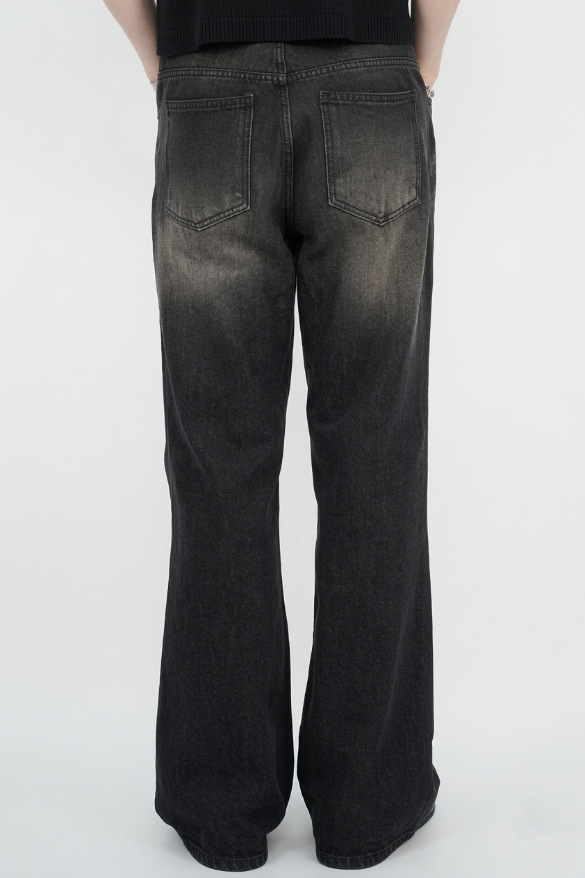 洗水直筒微喇叭牛仔褲 (兩色)